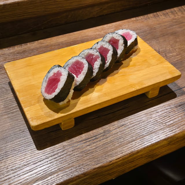 Tuna Roll.