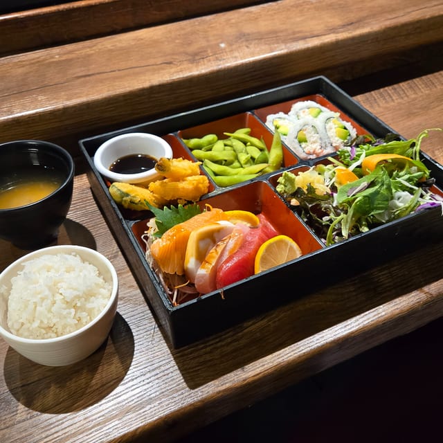 Sashimi Bento.